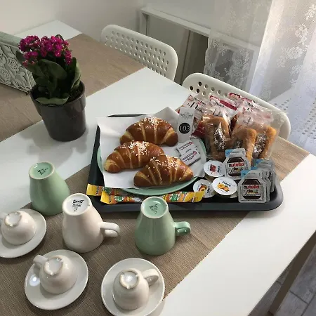 Angelica Bed & Breakfast 2*