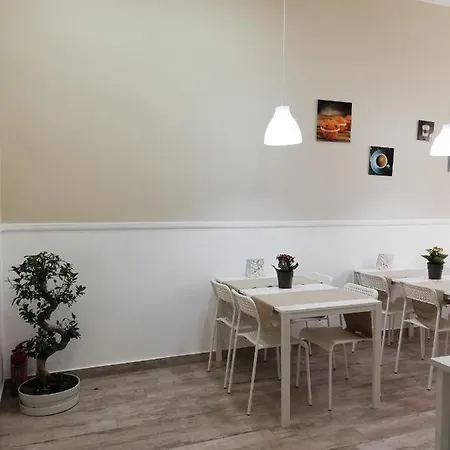 Angelica Bed & Breakfast 2*