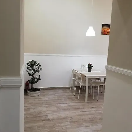 Bed & Breakfast Angelica 2*